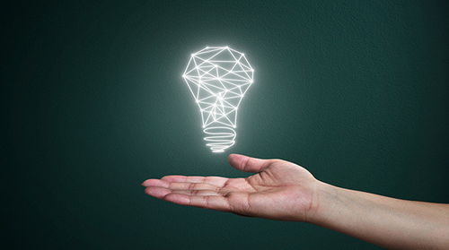 人工智能应用软件开发 九大主流编程语言与Python培训费用解析